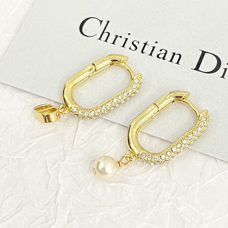 chr1st1an D10r earrings